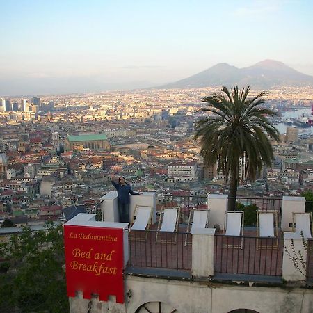Guest House Pedamentina Napoli Exterior foto