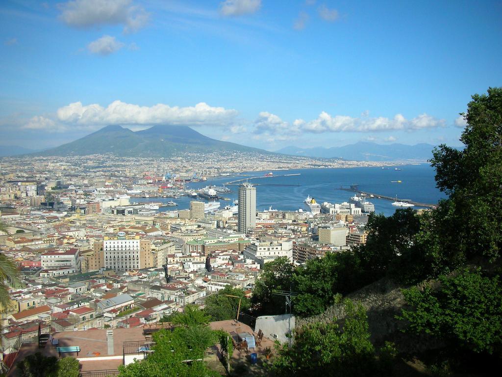 Guest House Pedamentina Napoli Exterior foto